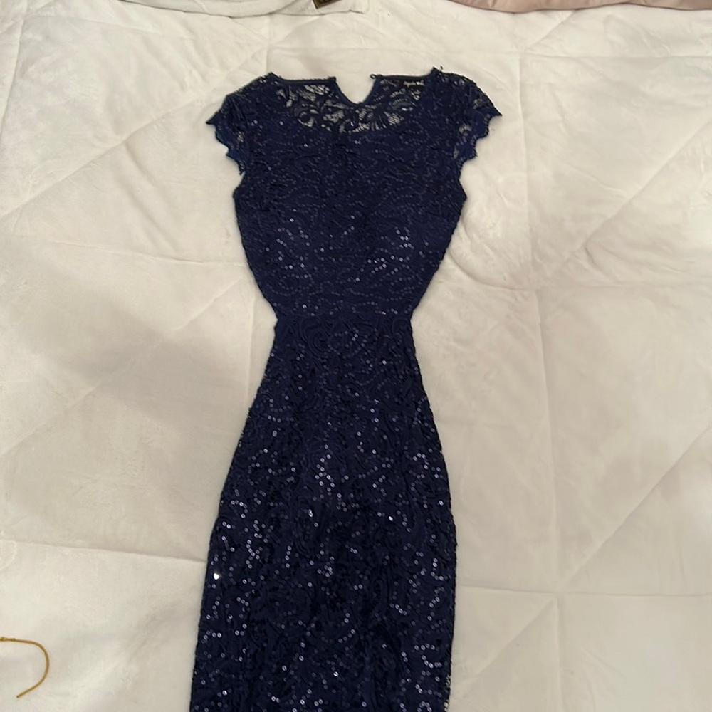 Navy blue homecoming dress, size 1, worn once.